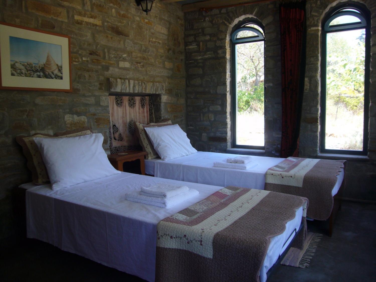 Maison d'hôtes To The Garden à Alikí Chambre photo